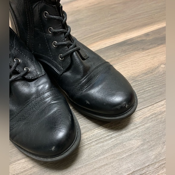 Women’s black boots size 7.5 - Picture 4 of 8